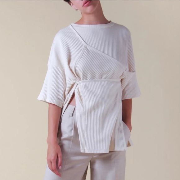 baserange Tops - NWT Baserange Shaw tie top